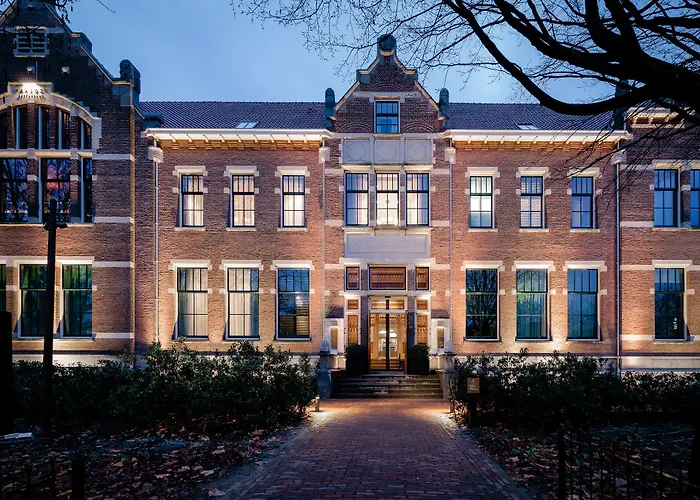 Pillows Grand Boutique Maurits At The Park - Small Luxury sBoutique Hotel